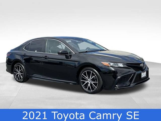 2021 Toyota Camry  FWD photo