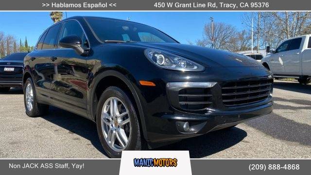 2016 Porsche Cayenne  AWD photo