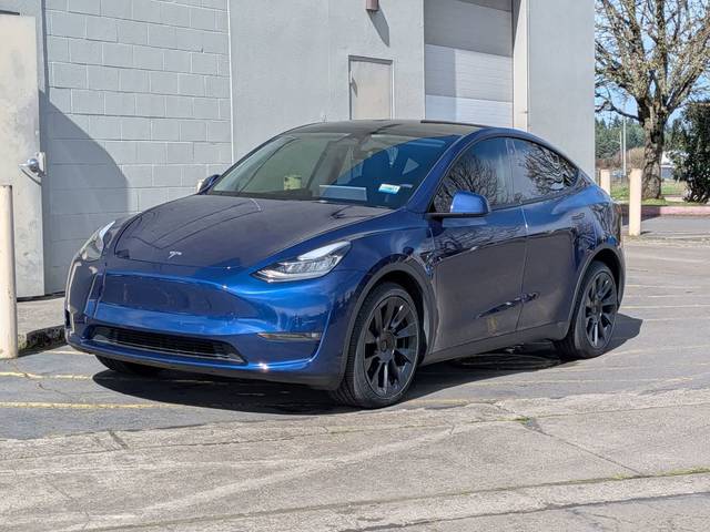 2022 Tesla Model Y Long Range AWD photo
