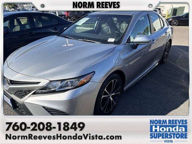 2019 Toyota Camry SE FWD photo