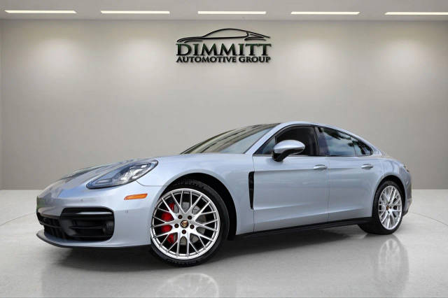 2022 Porsche Panamera 4S AWD photo