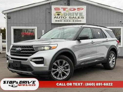 2021 Ford Explorer XLT 4WD photo