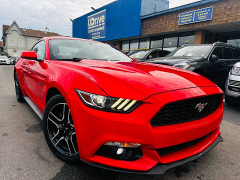 2015 Ford Mustang EcoBoost RWD photo