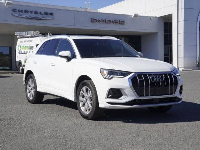 2023 Audi Q3 Premium AWD photo