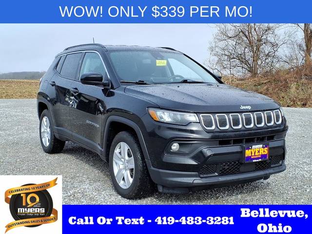 2022 Jeep Compass Latitude 4WD photo