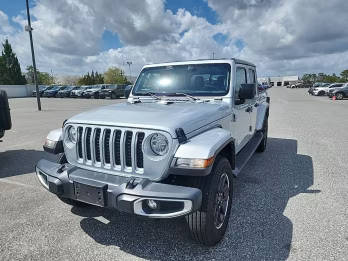 2022 Jeep Gladiator Overland 4WD photo