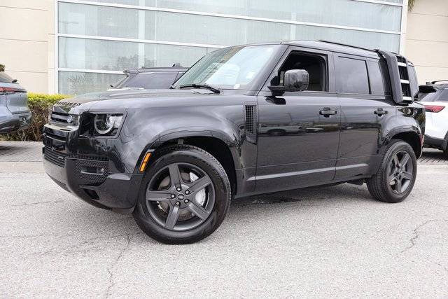 2023 Land Rover Defender 110 X-Dynamic SE AWD photo