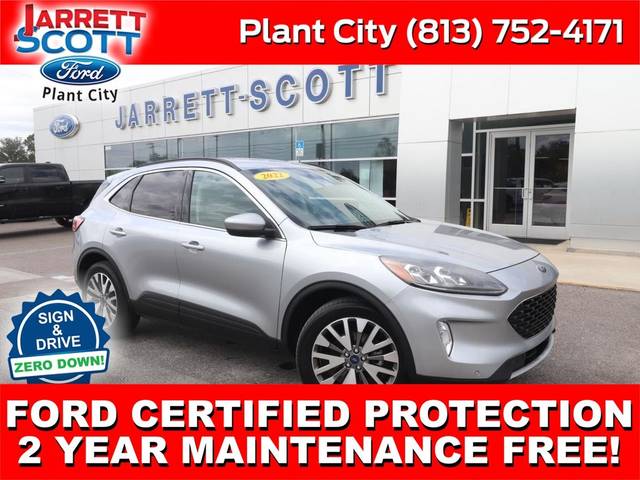 2022 Ford Escape Titanium Hybrid AWD photo