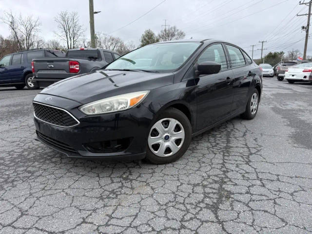 2015 Ford Focus S FWD photo