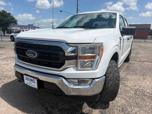 2021 Ford F-150 XLT 4WD photo