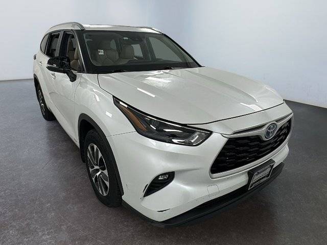 2023 Toyota Highlander Hybrid XLE AWD photo