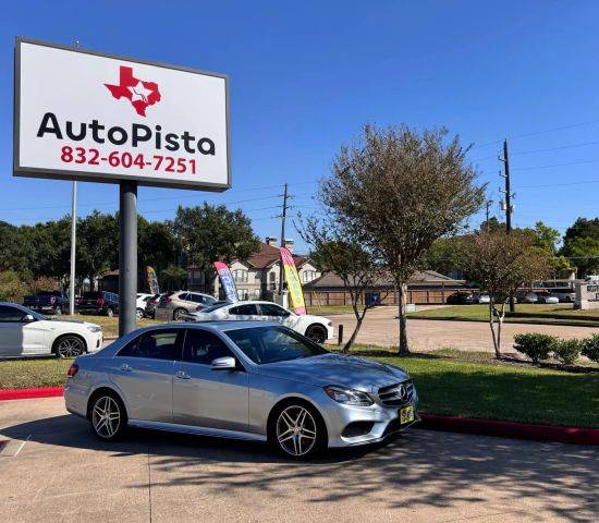 2015 Mercedes-Benz E-Class E 350 Sport RWD photo