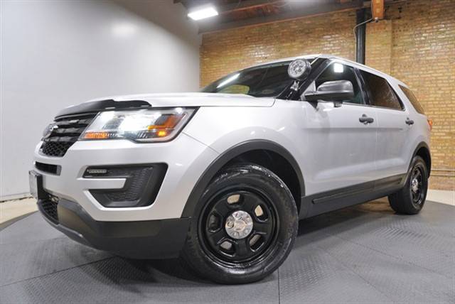 2018 Ford Explorer  AWD photo