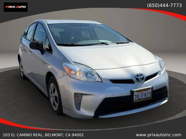 2015 Toyota Prius Two FWD photo