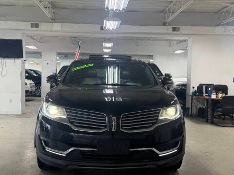 2016 Lincoln MKX Reserve AWD photo