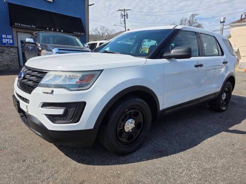 2017 Ford Explorer  AWD photo