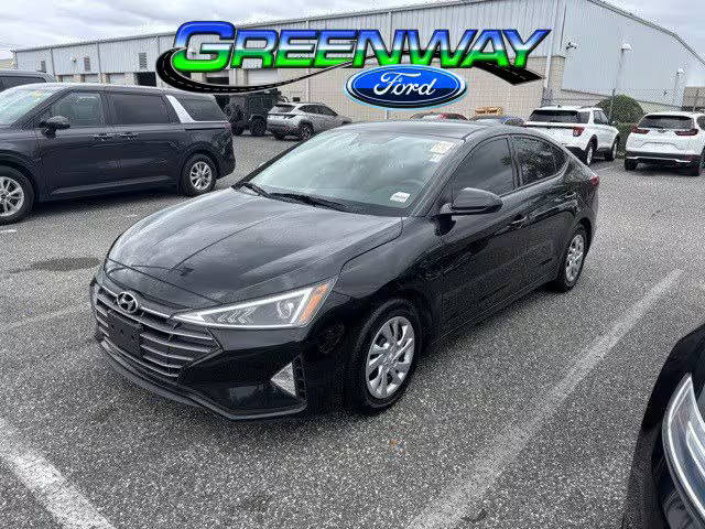 2020 Hyundai Elantra SE FWD photo
