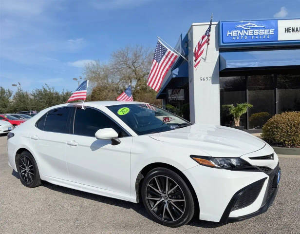 2022 Toyota Camry SE FWD photo