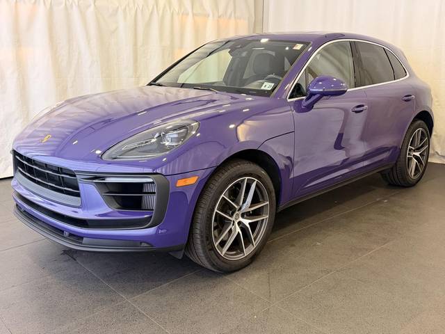 2022 Porsche Macan S AWD photo