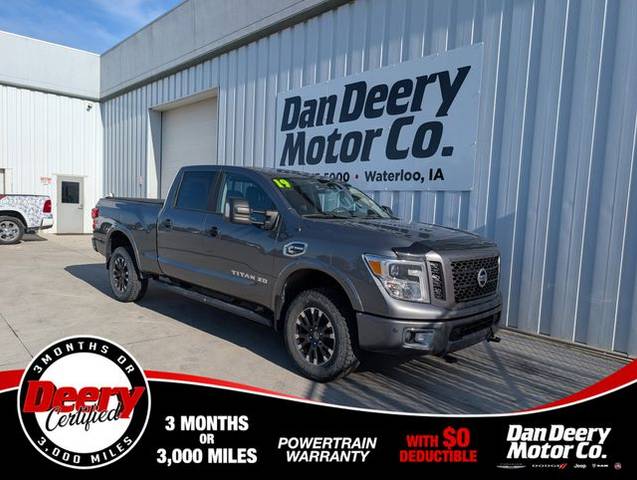 2019 Nissan Titan XD PRO-4X 4WD photo