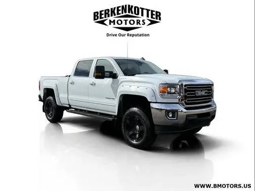 2018 GMC Sierra 2500HD SLE 4WD photo
