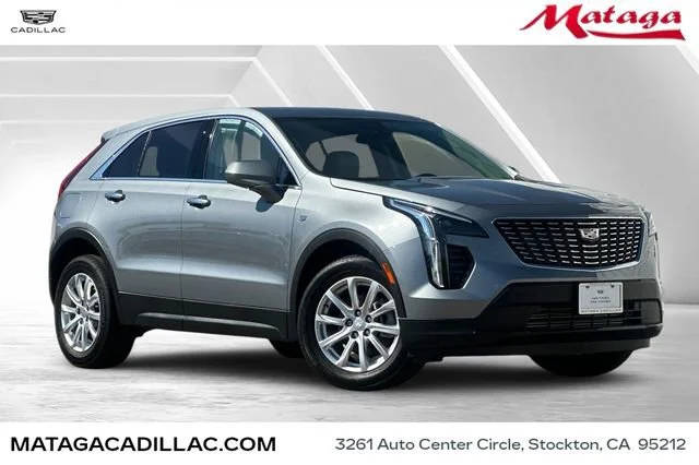 2023 Cadillac XT4 FWD Luxury FWD photo