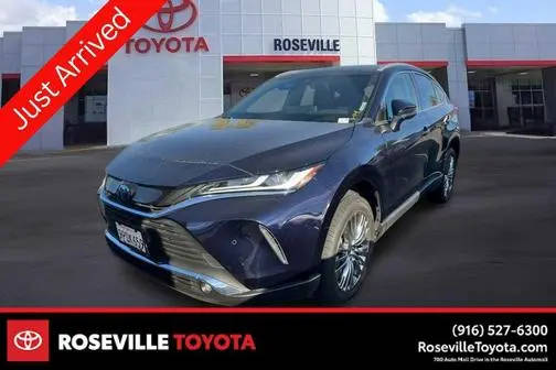 2023 Toyota Venza XLE AWD photo