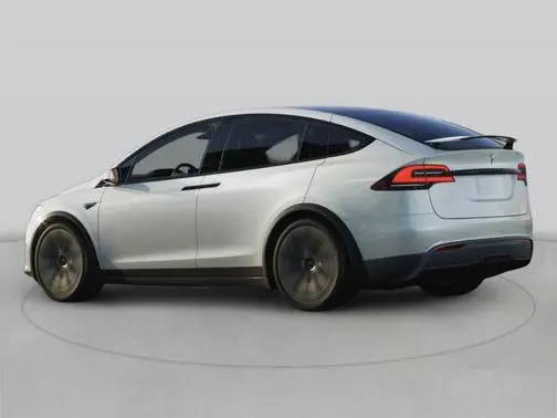 2023 Tesla Model X Standard Range AWD photo