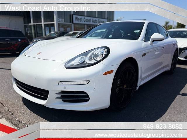 2015 Porsche Panamera 4S AWD photo