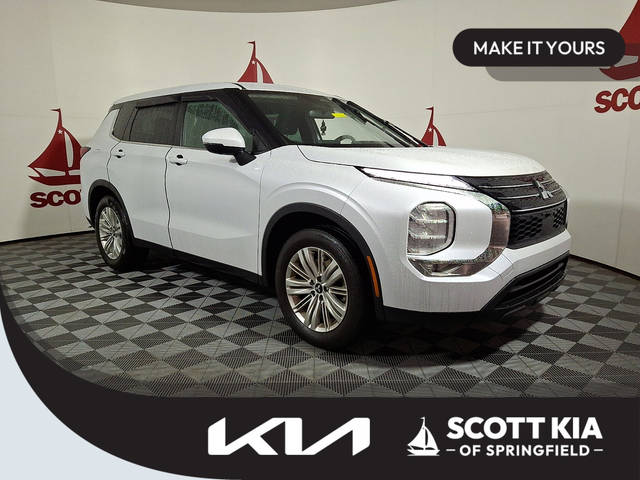 2023 Mitsubishi Outlander ES FWD photo