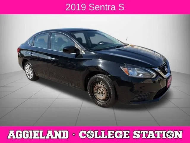 2019 Nissan Sentra S FWD photo