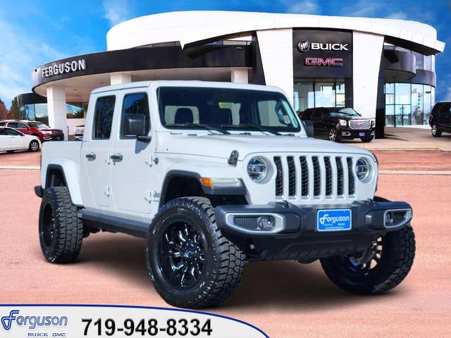 2020 Jeep Gladiator Overland 4WD photo