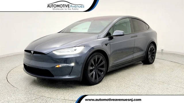 2022 Tesla Model X Plaid AWD photo
