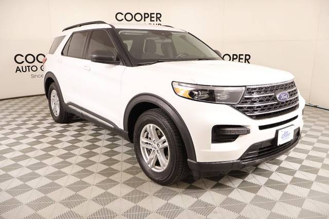 2023 Ford Explorer XLT RWD photo