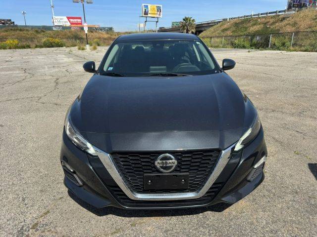 2022 Nissan Altima 2.5 SV FWD photo