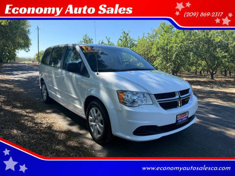 2017 Dodge Grand Caravan SE FWD photo