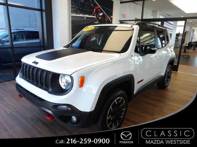 2023 Jeep Renegade Trailhawk 4WD photo