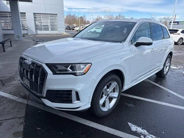 2023 Audi Q7 Premium AWD photo