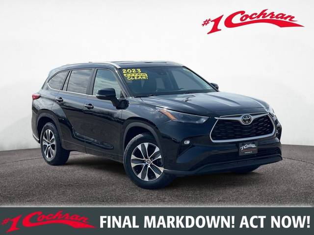 2023 Toyota Highlander XLE FWD photo
