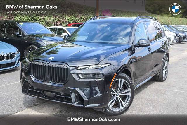 2023 BMW X7 xDrive40i AWD photo