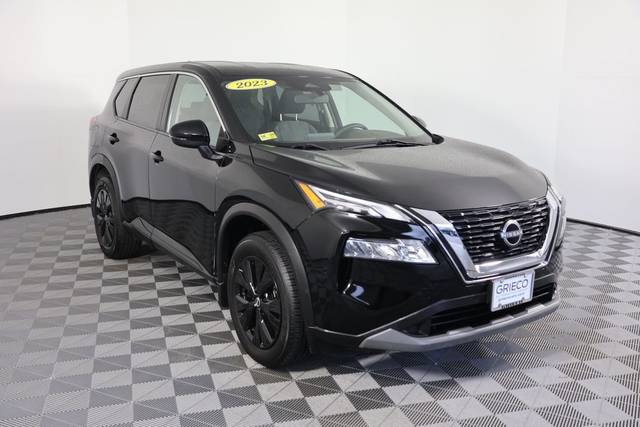 2023 Nissan Rogue SV AWD photo