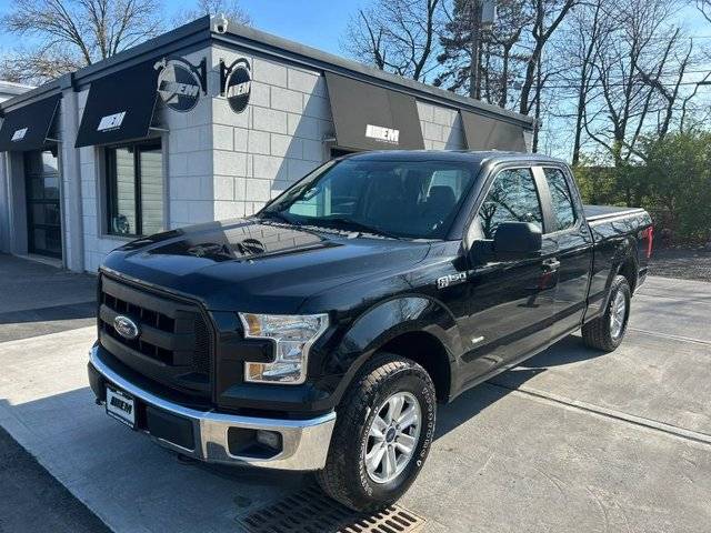 2015 Ford F-150 XL 4WD photo