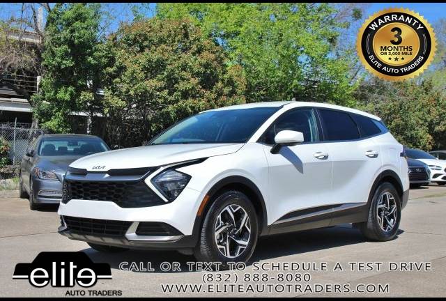 2023 Kia Sportage LX FWD photo