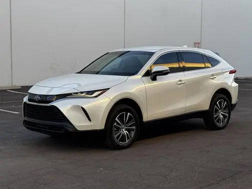 2023 Toyota Venza LE AWD photo