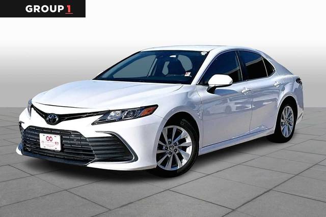 2021 Toyota Camry LE FWD photo