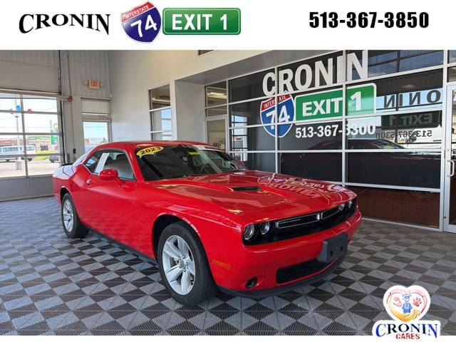 2023 Dodge Challenger SXT RWD photo