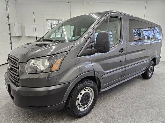 2016 Ford Transit Passenger Wagon XL RWD photo