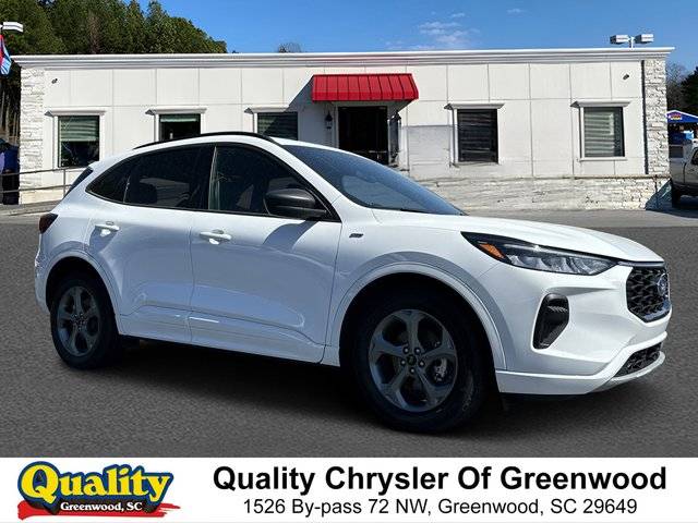 2023 Ford Escape ST-Line FWD photo