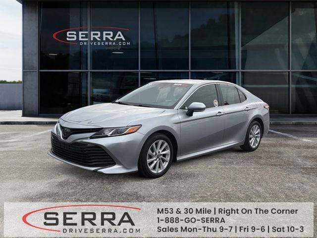 2020 Toyota Camry LE FWD photo
