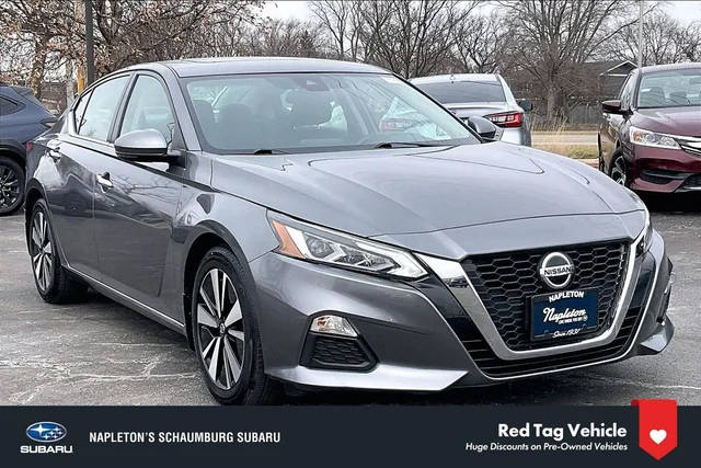 2022 Nissan Altima 2.5 SV FWD photo